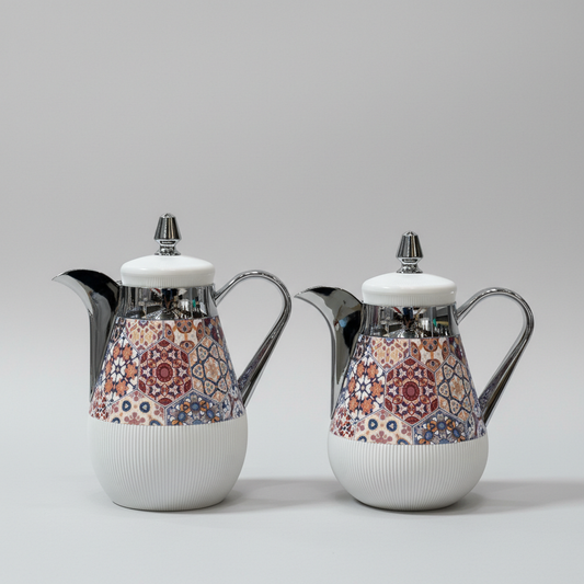 طقم دِلَّة الفُسَيْفِساء – قهوة وشاي (350ml + 500ml) – أبيض مزخرف