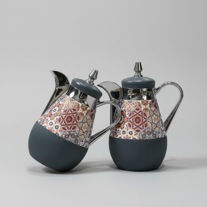 طقم دِلَّة الفُسَيْفِساء – قهوة وشاي (350ml + 500ml) – أبيض مزخرف