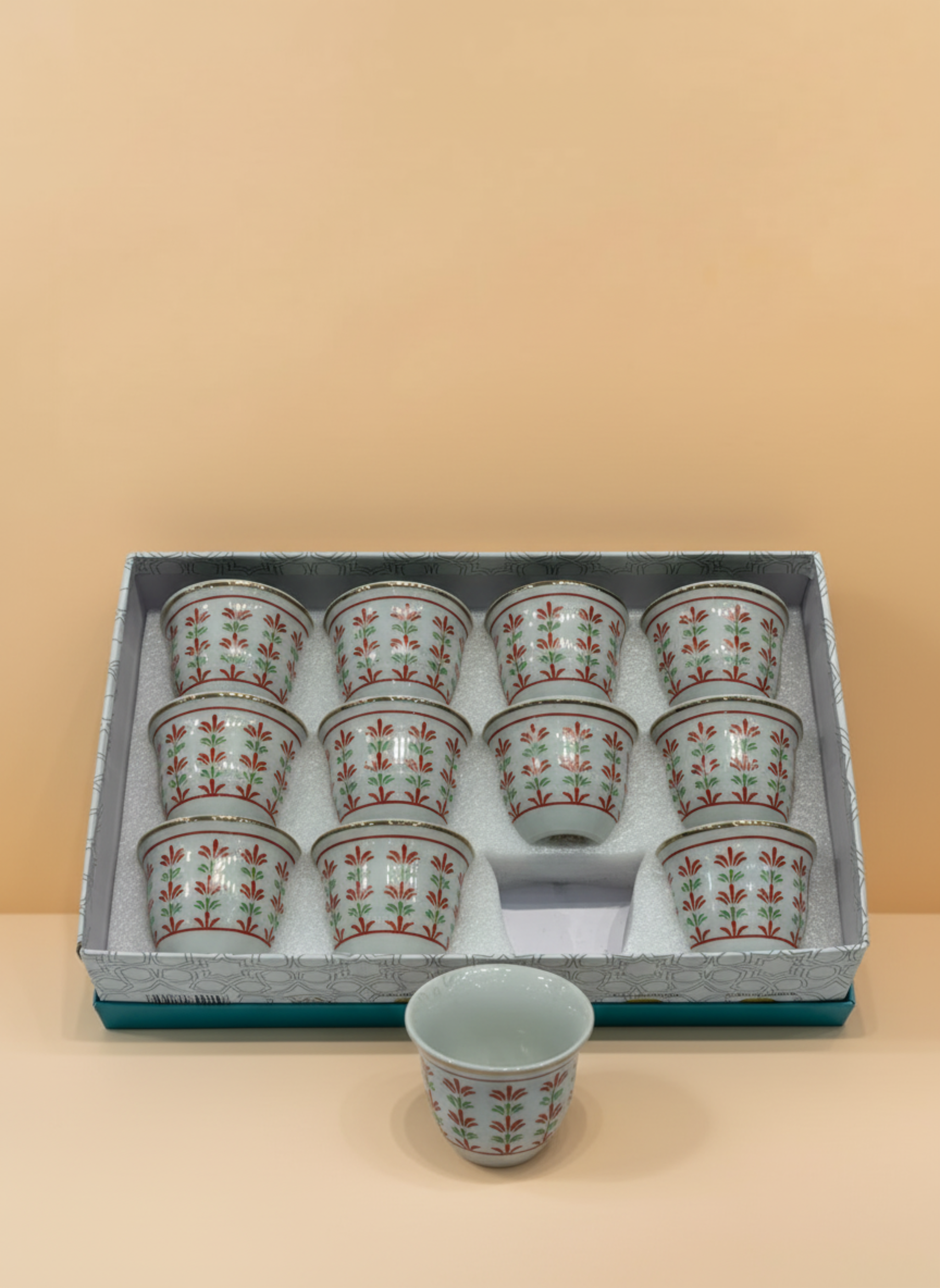 فناجين قهوه عربيه